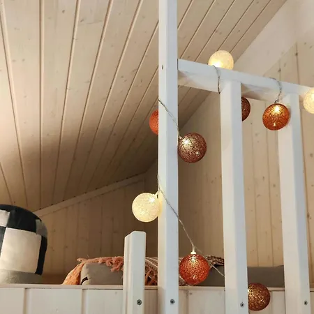 בית נופש Cozy Family Summer House Near Hove